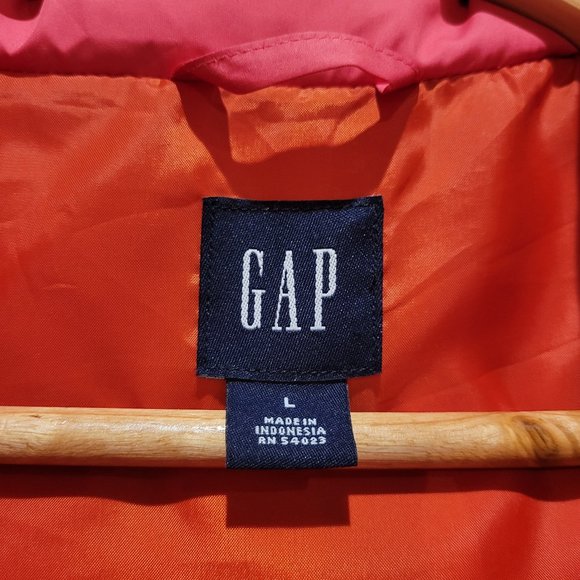 Gap Puffer Vest - Picture 6 of 6